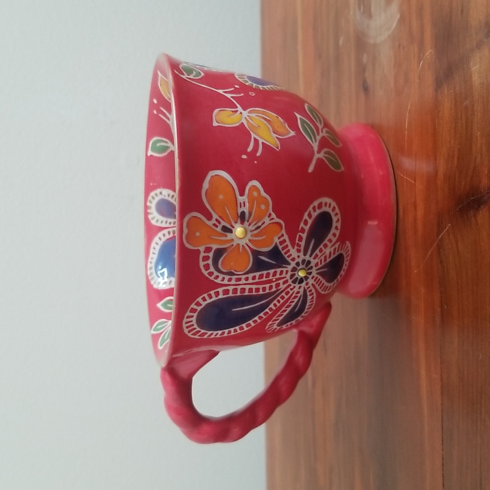 Yokohama Studio Handpainted Tea Mug